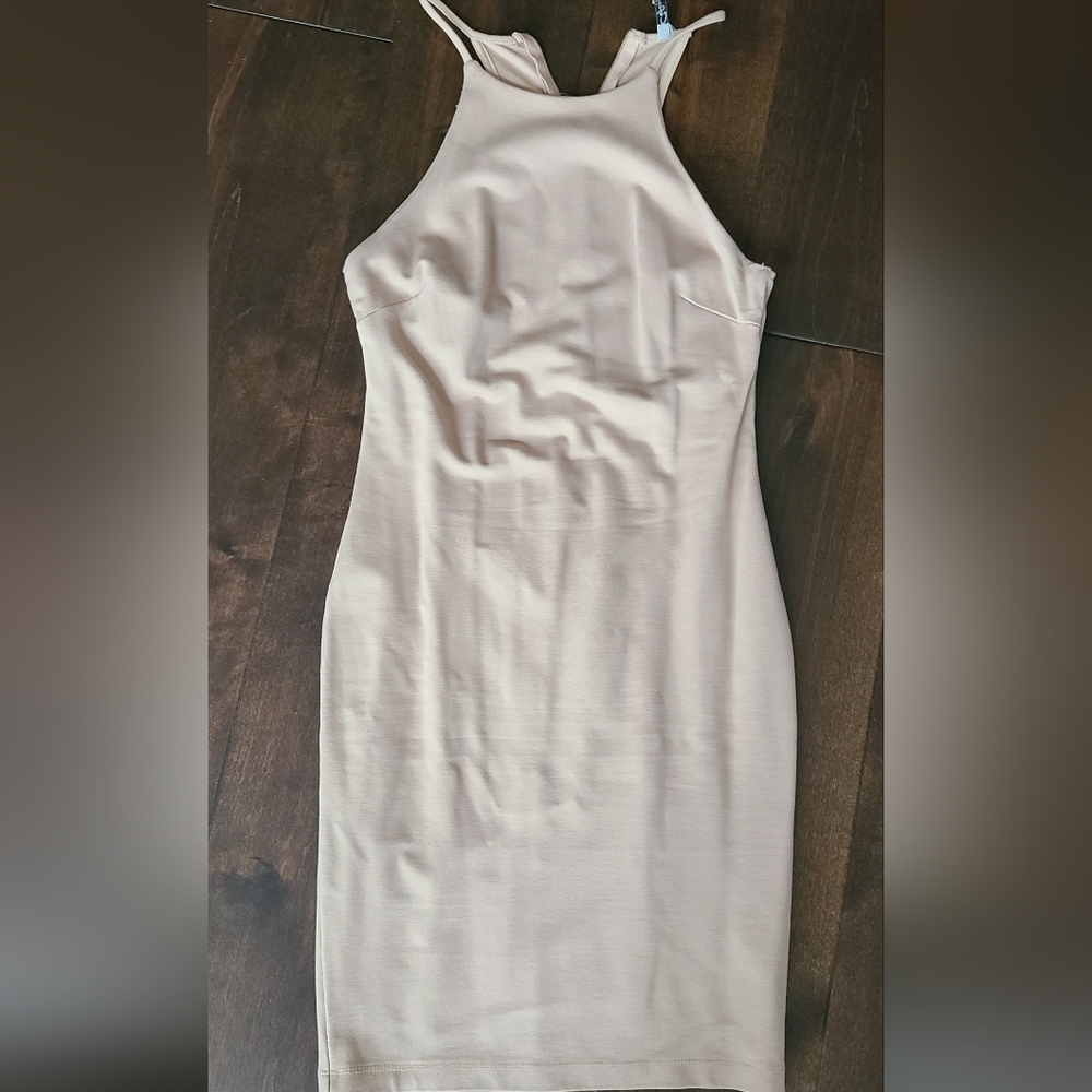 Beautiful dress size M